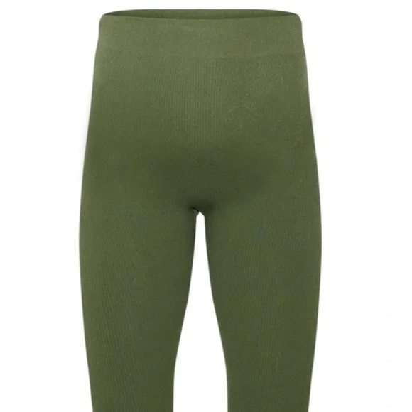 1103 NWT PrettyLittleThing Maternity Contour Rib Leggings - S/M - Khaki Green - Picture 3 of 9